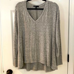 GIBSONLOOK Cozy V-neck Tunic